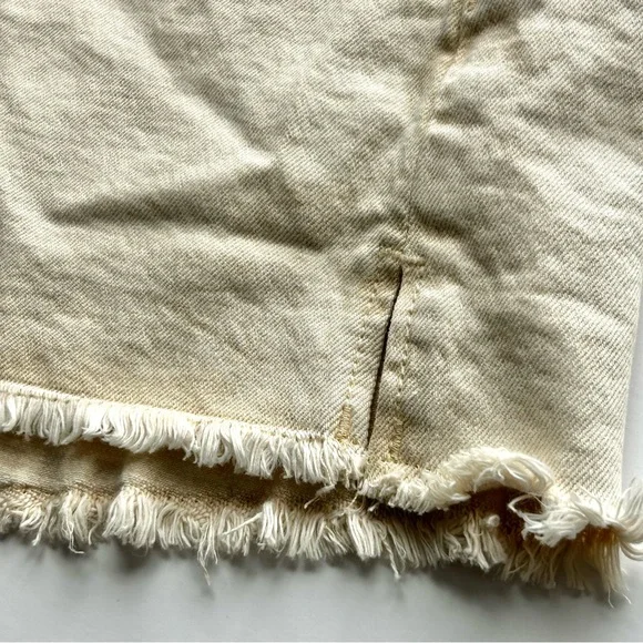 🍒American Eagle Women’s Stretch Jean Shorts. Cream. Size: 8 - Picture 4 of 9